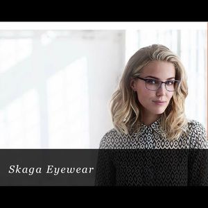 Skaga titanium eyeglass women.